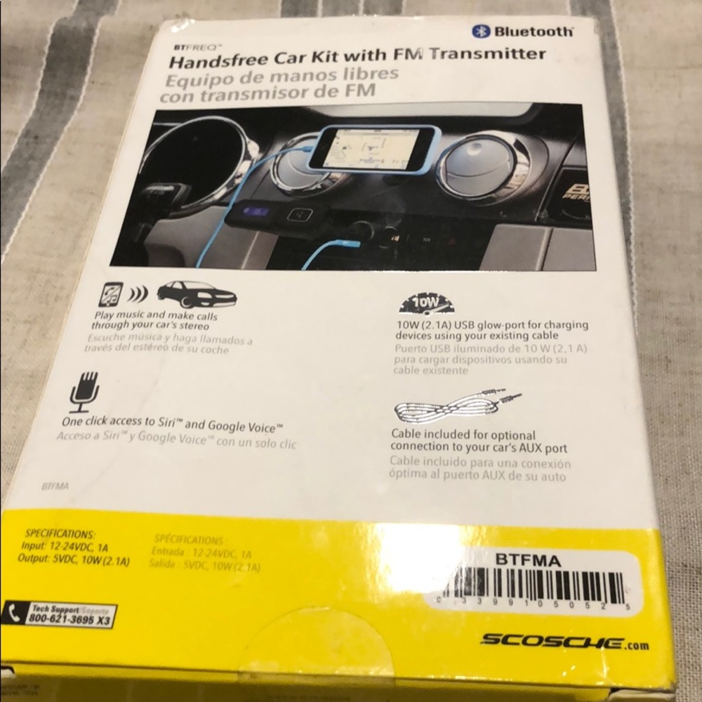 Bluetooth FM Transmitter - Picture 2 of 3